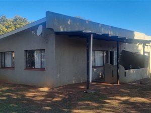 2 Bed House in Pumula