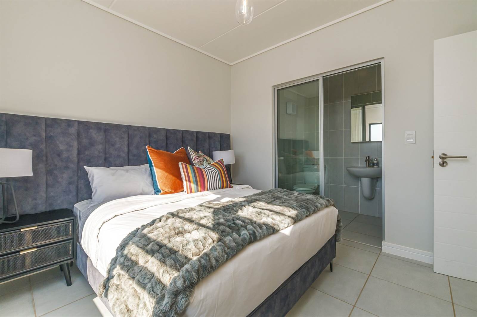 2 Bed Apartment in Mooikloof Glen photo number 16