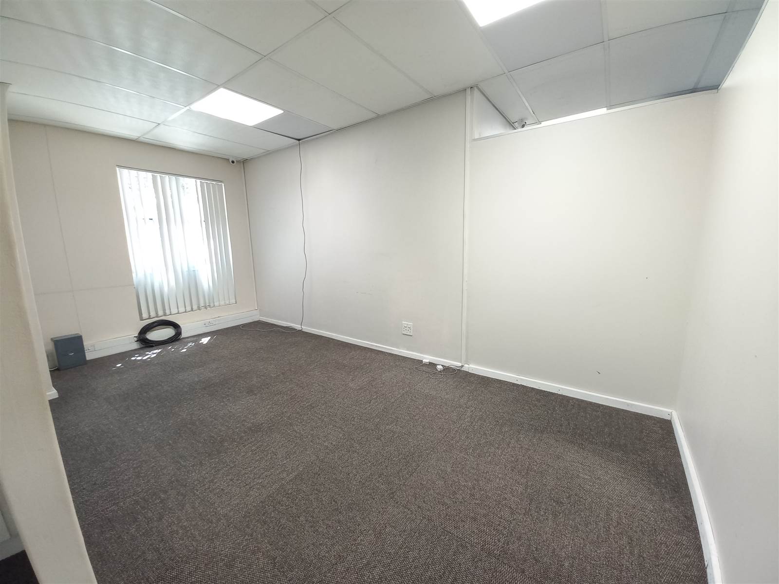 108  m² Commercial space in Milnerton photo number 8