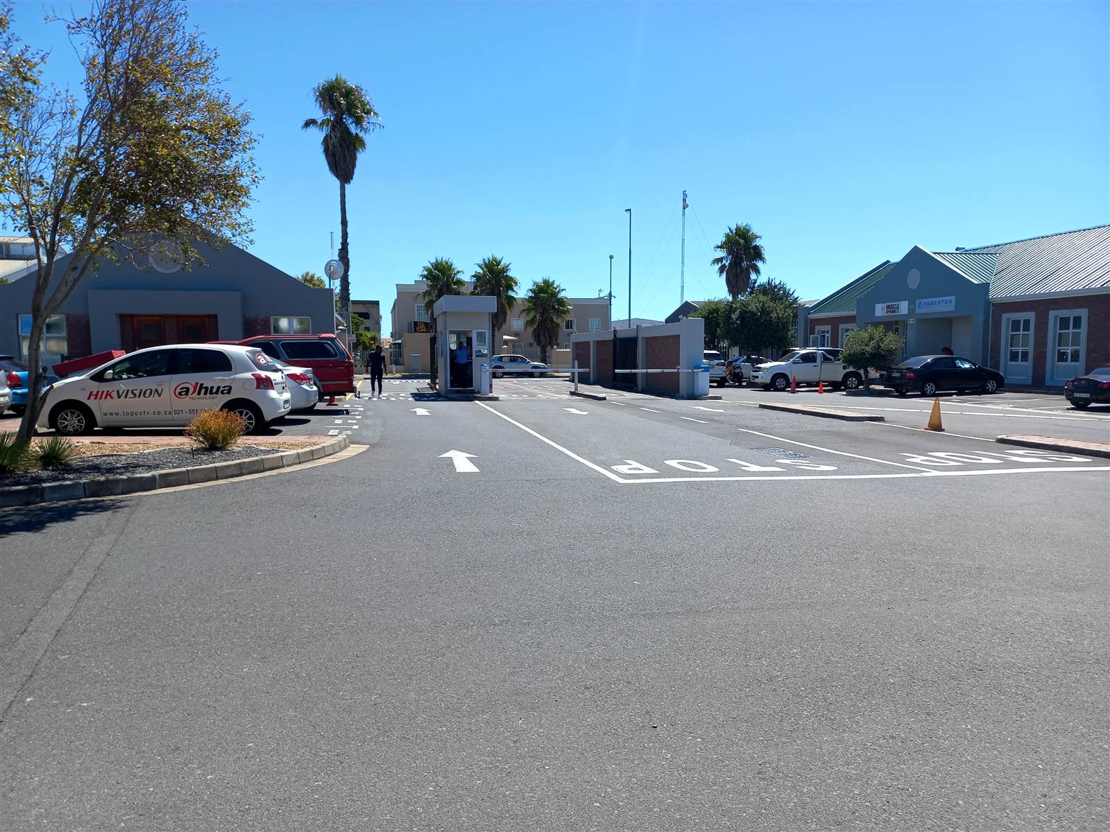 108  m² Commercial space in Milnerton photo number 13