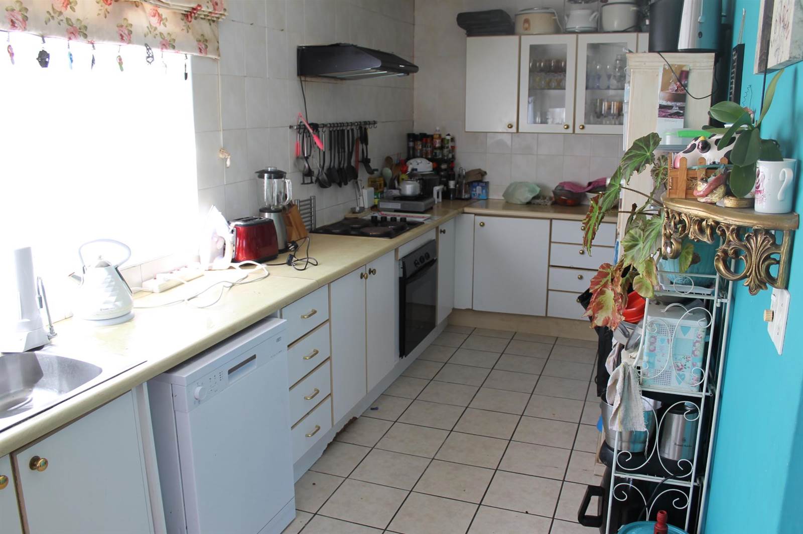 10 Bed House in Fish Hoek photo number 13