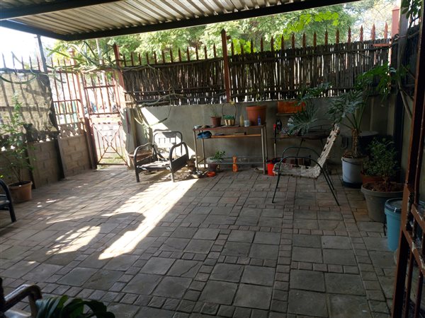 1 Bedroom Townhouse