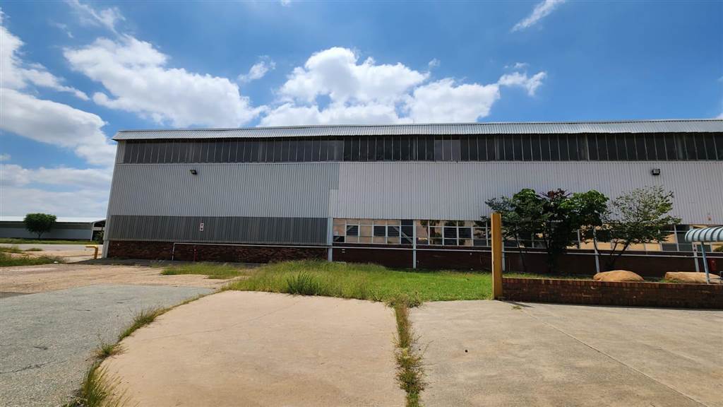 54000  m² Industrial space in Rosslyn photo number 27