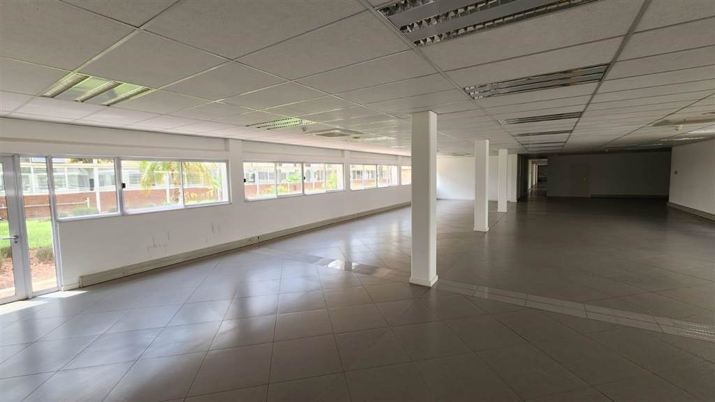 54000  m² Industrial space in Rosslyn photo number 23