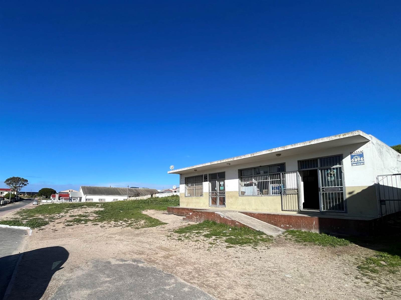Commercial space in Gansbaai and surrounds photo number 6