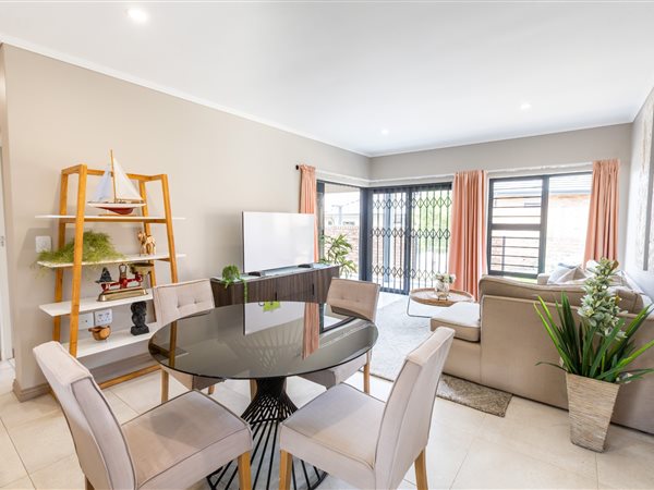 2 Bedroom Simplex