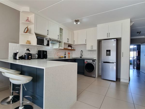 3 Bed Apartment