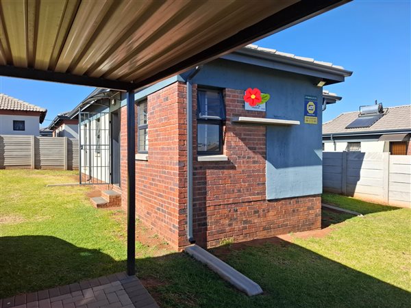 3 Bedroom House 3 Bedroom House