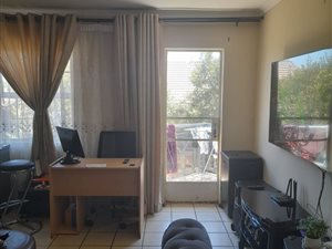 2 Bed Townhouse in Moffat View