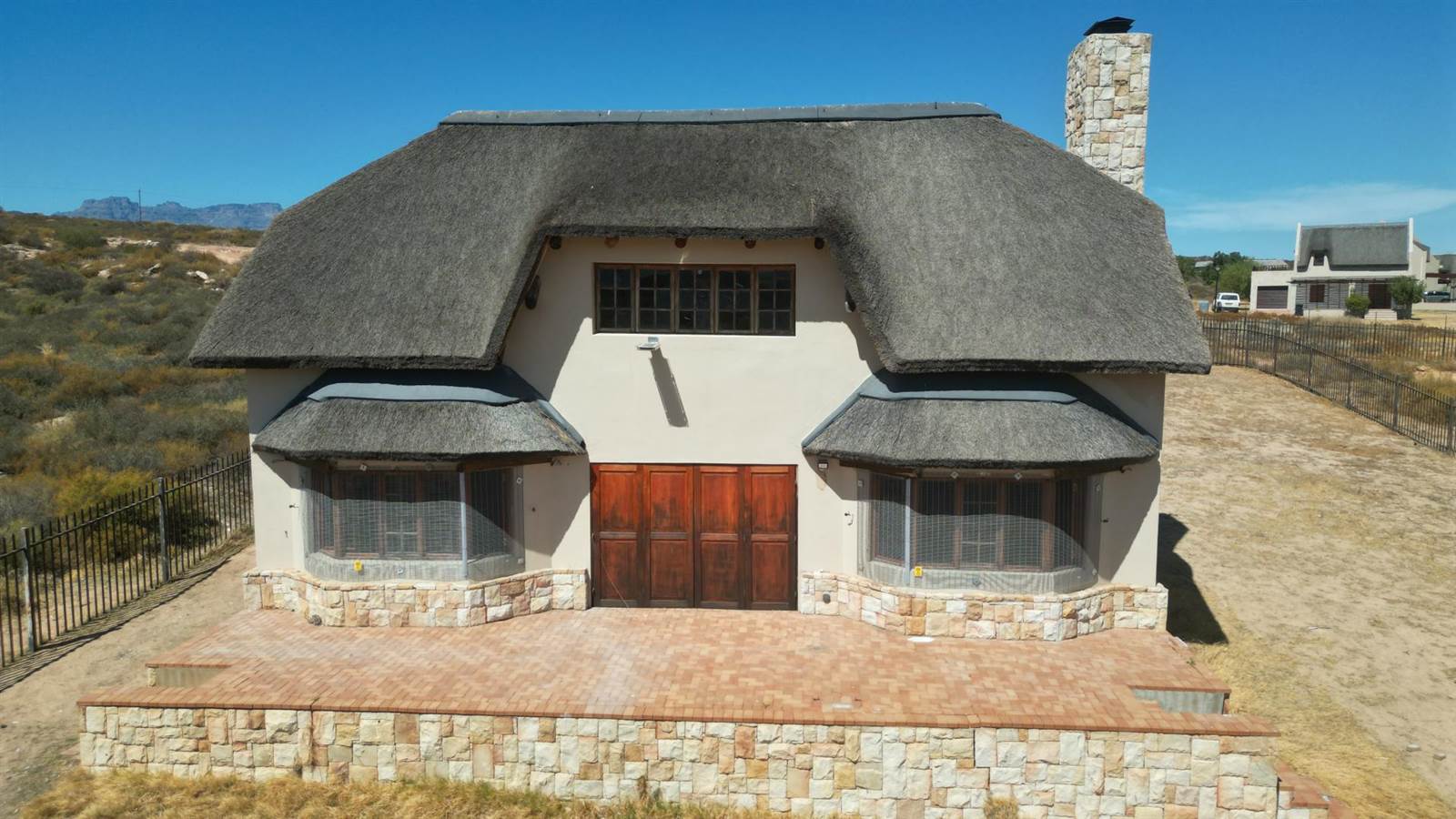 3 Bed House in Clanwilliam photo number 9