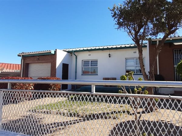 3 Bedroom House 3 Bedroom House