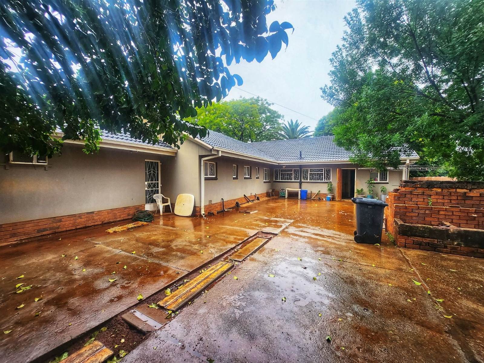 5 Bed House in Stilfontein photo number 1