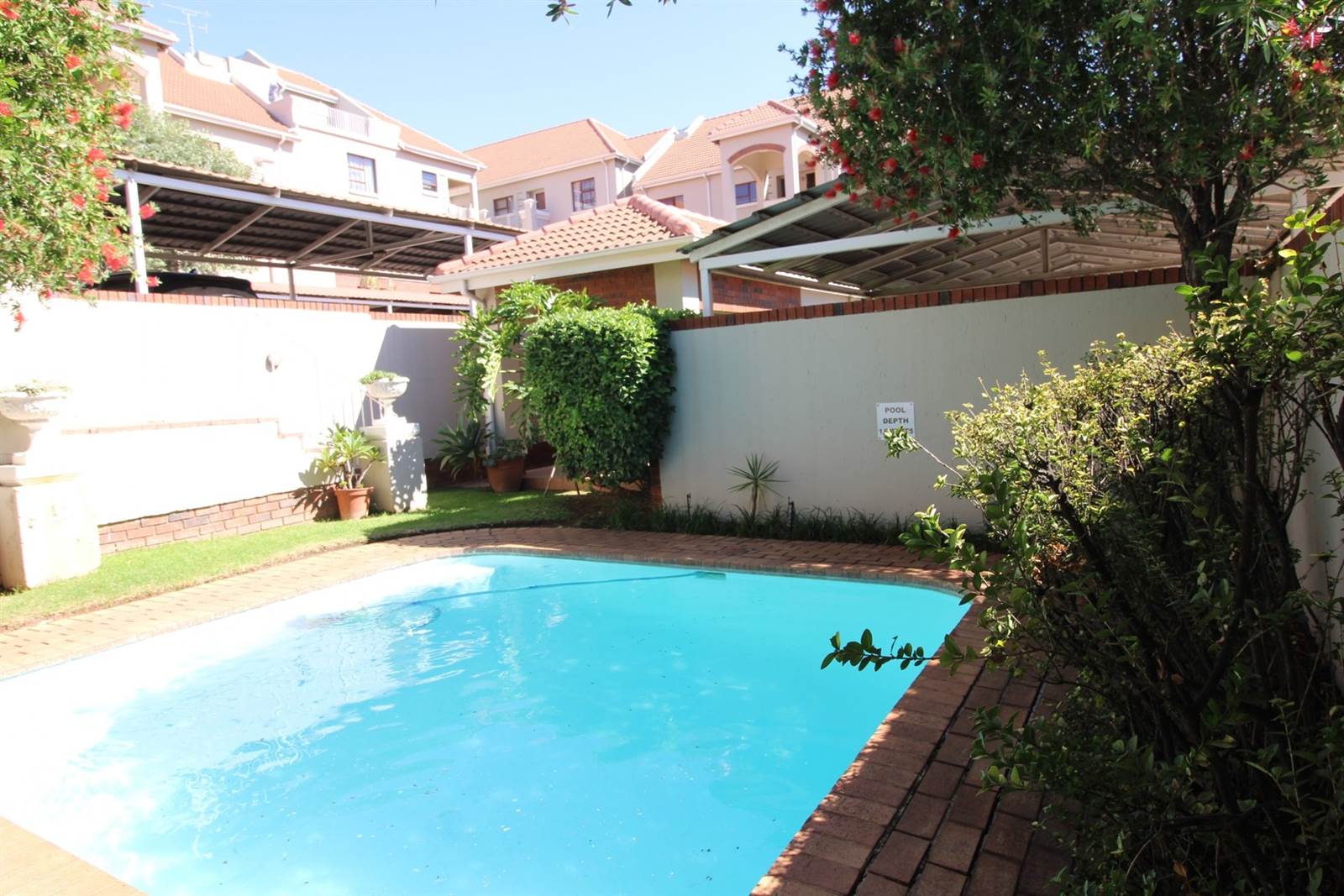 3 Bed Apartment in Rivonia photo number 14
