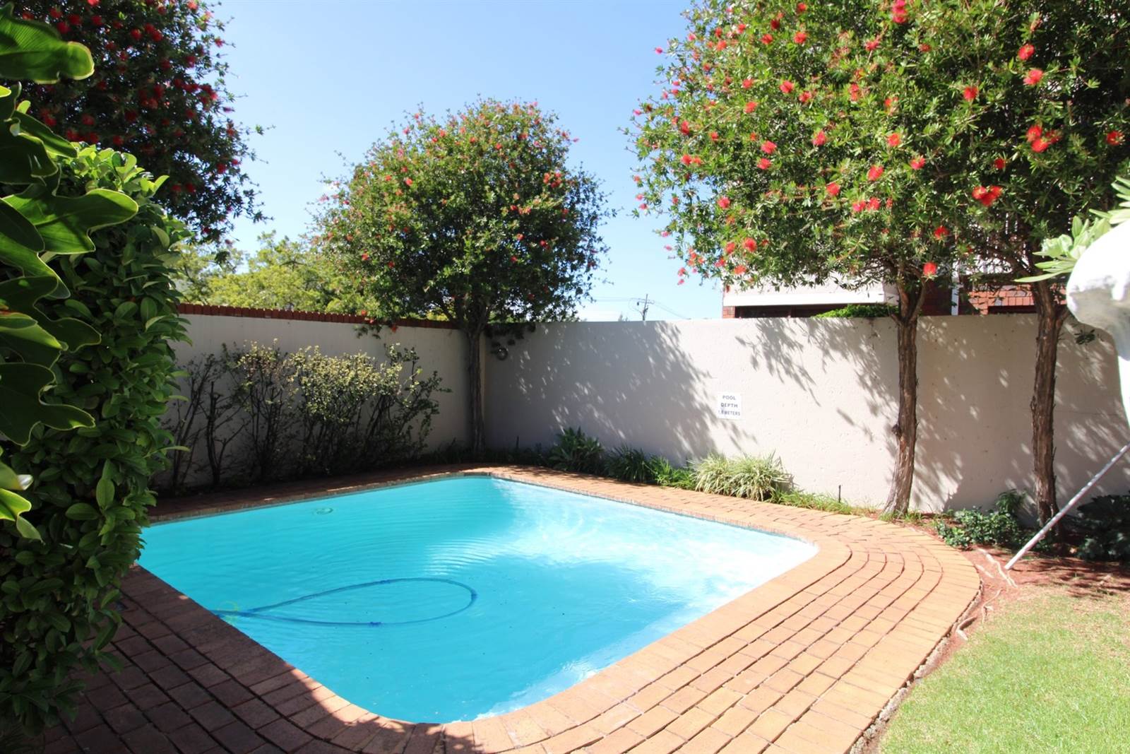 3 Bed Apartment in Rivonia photo number 16