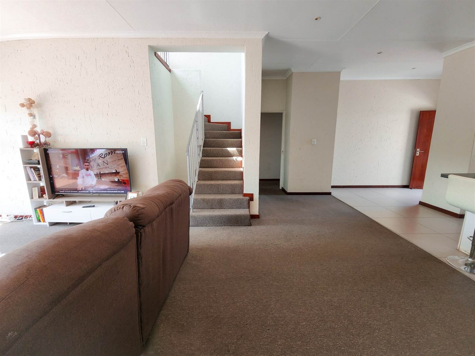 3 Bed Apartment in Rivonia photo number 4
