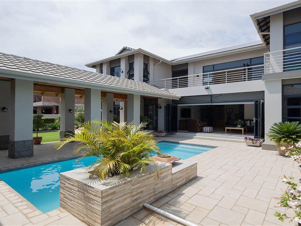 4 Bed House in The Islands Estate
