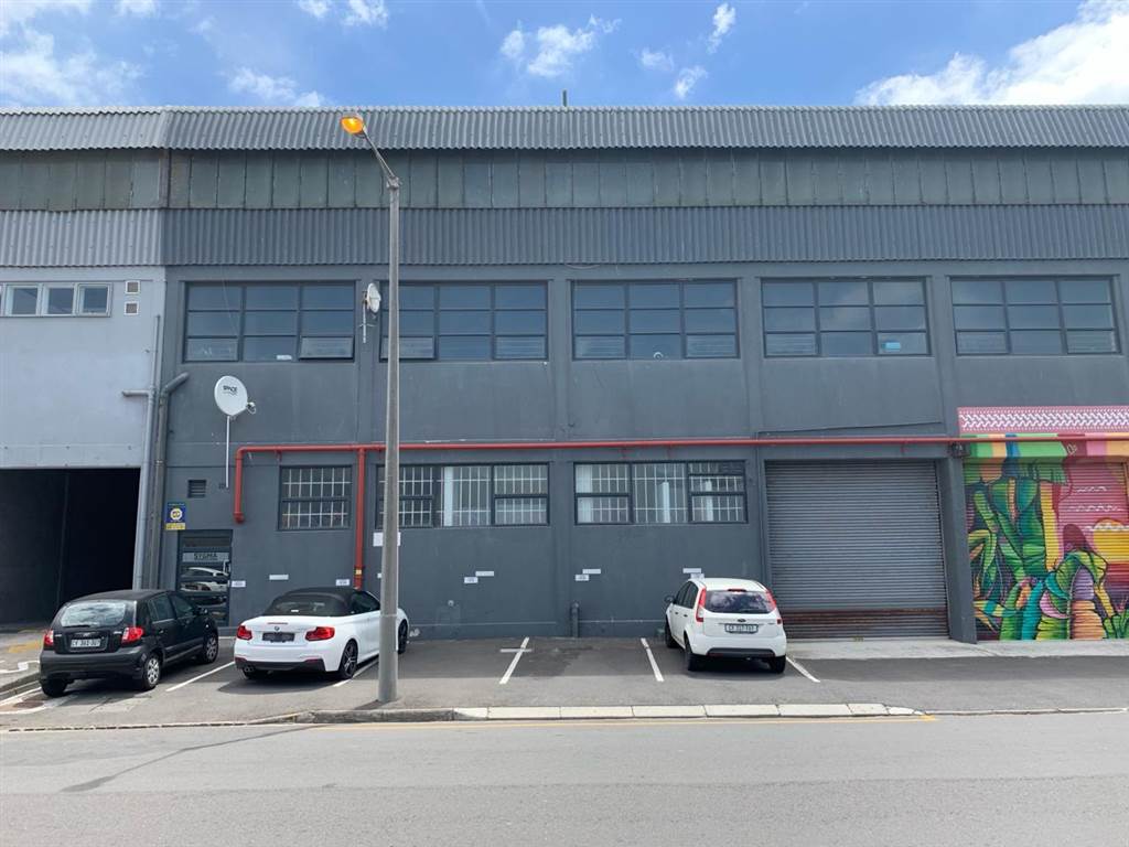 850  m² Industrial space in Paarden Eiland photo number 1