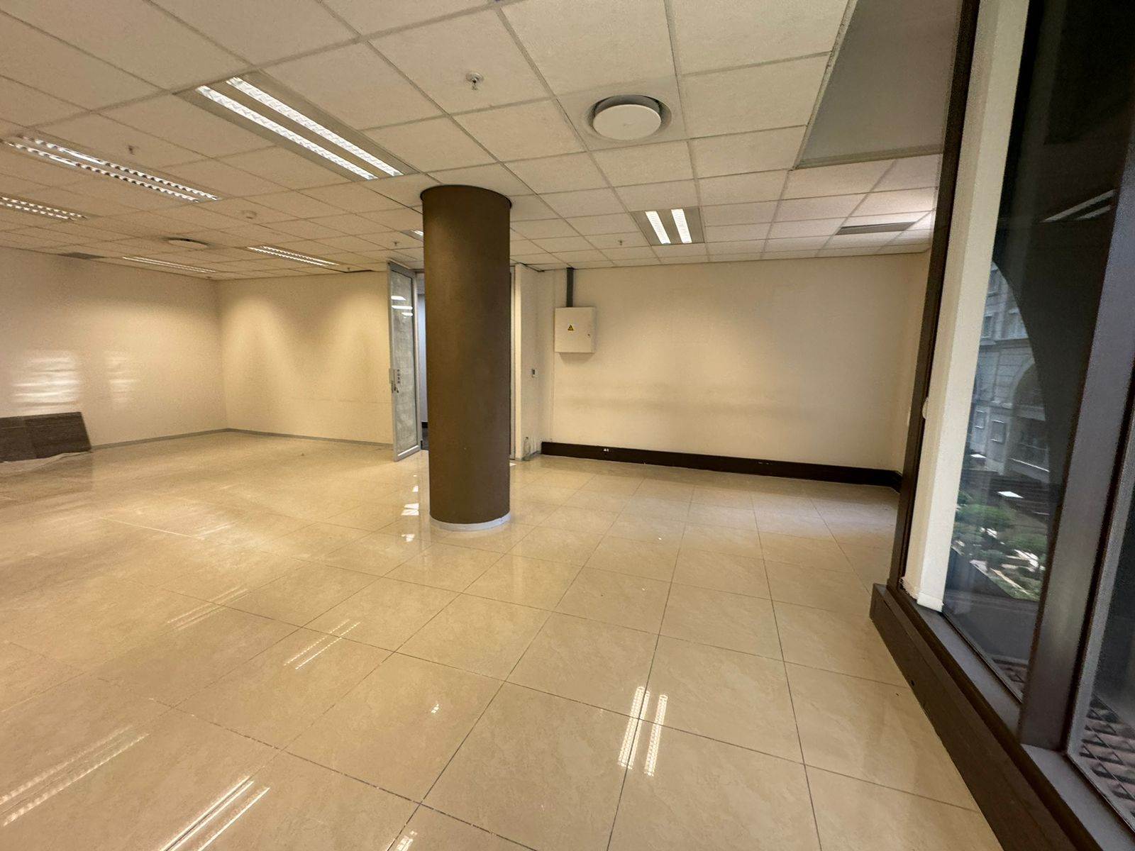 164  m² Commercial space in Sandown photo number 21
