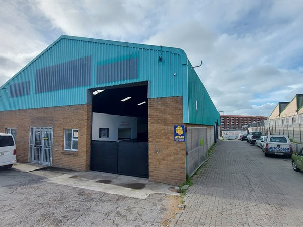 570  m² Industrial space in Sidwell