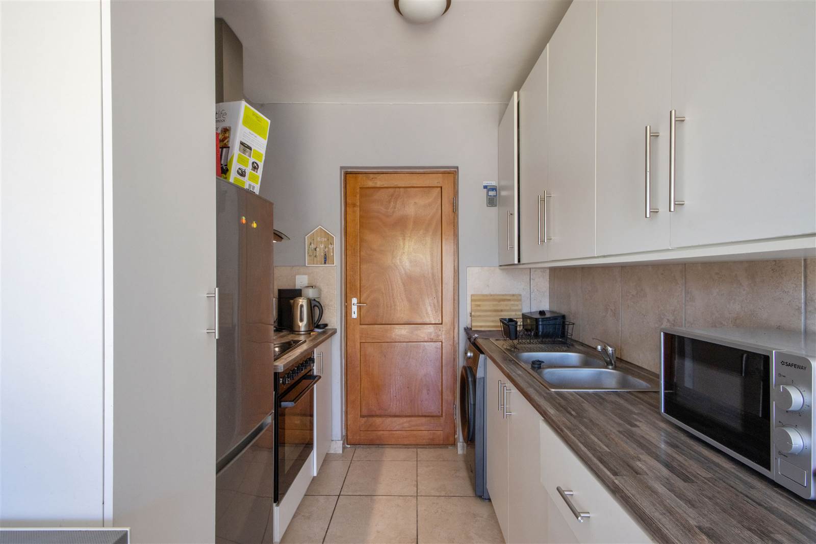 2 Bed Apartment in Strand Central photo number 10