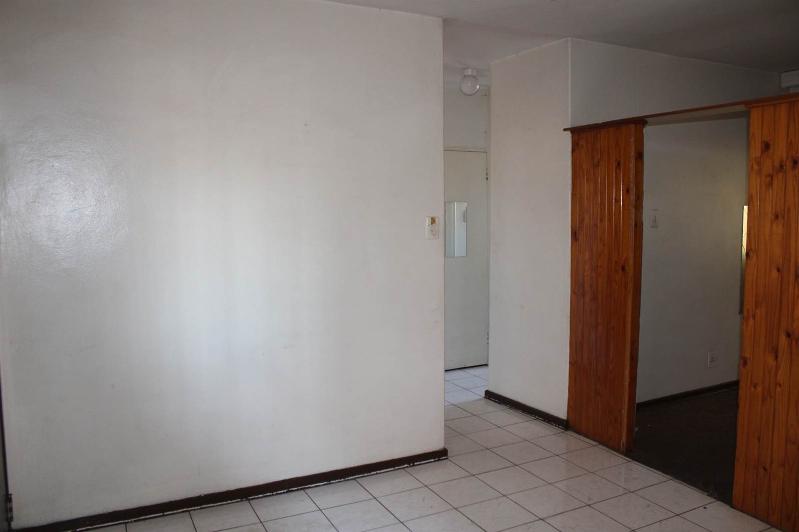Studio Apartment in Pretoria West photo number 3