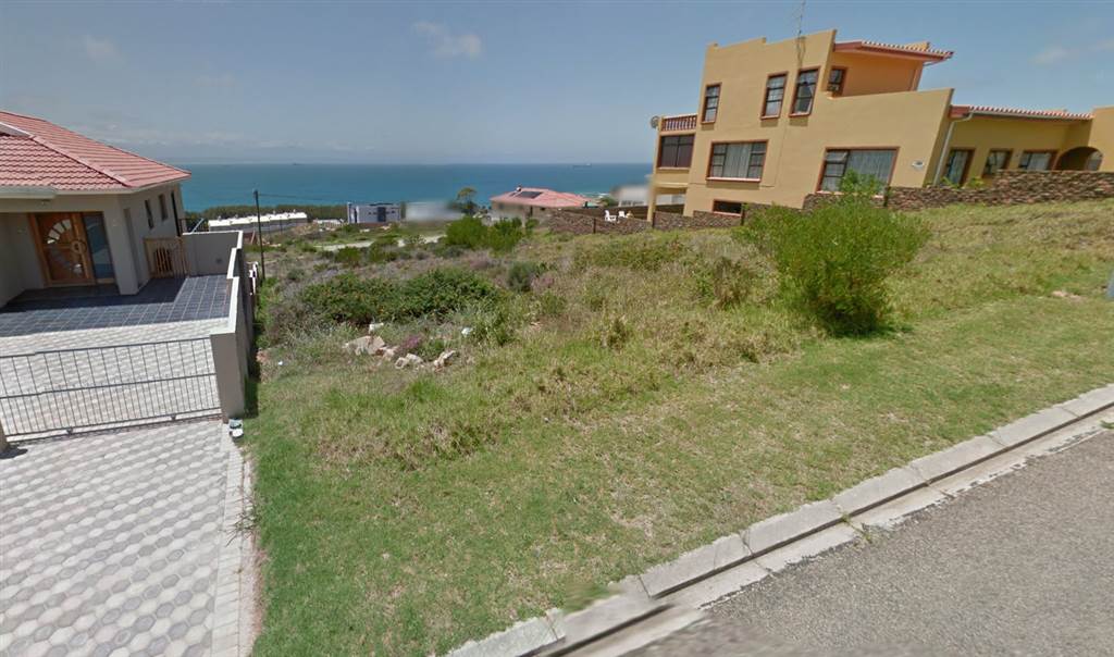 698 m² Land available in Fairview photo number 3