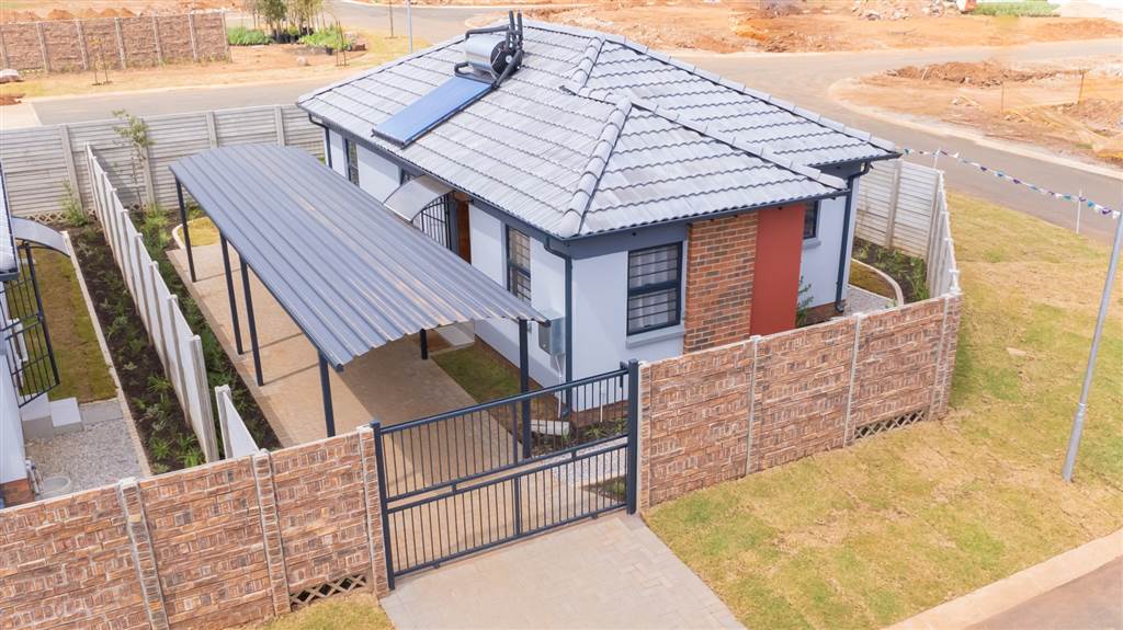 3 Bed House in Katlehong photo number 16
