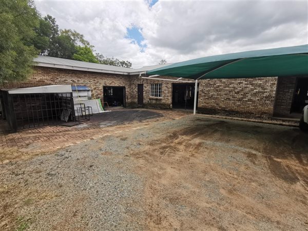 466 m² Commercial space 466 m² Commercial space