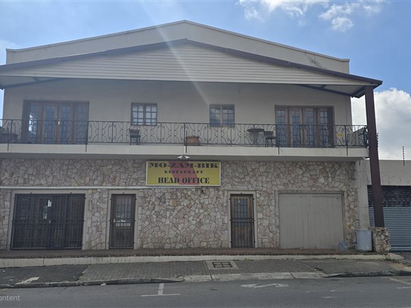 880 m² Commercial space 880 m² Commercial space