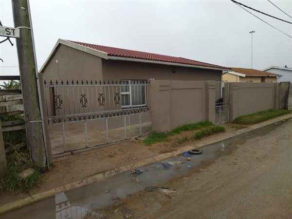 3 Bed House in Soweto On Sea