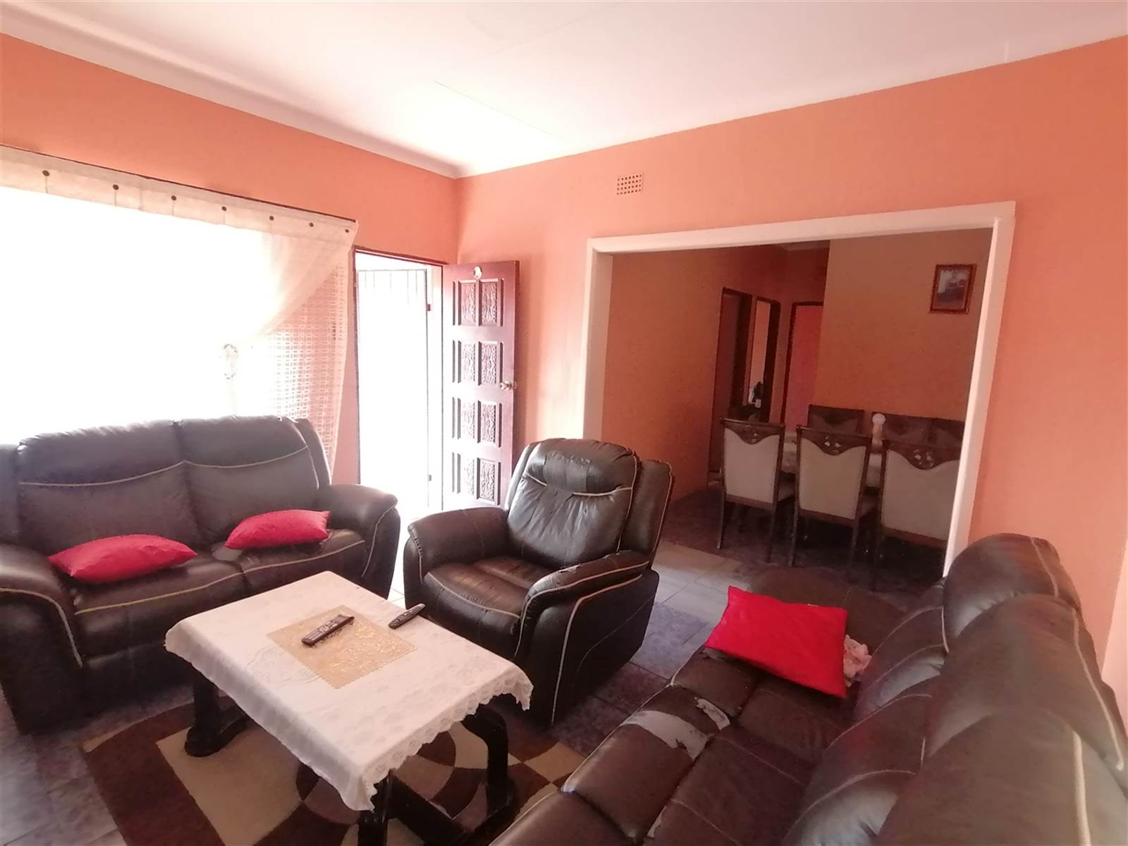 3 Bed House in Mmabatho photo number 10