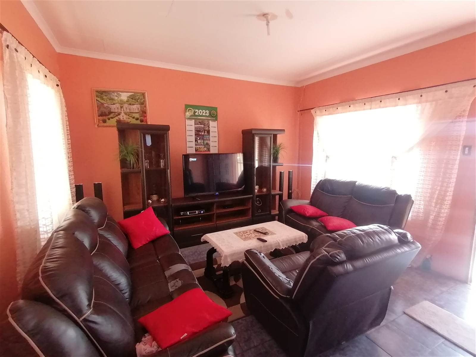 3 Bed House in Mmabatho photo number 12
