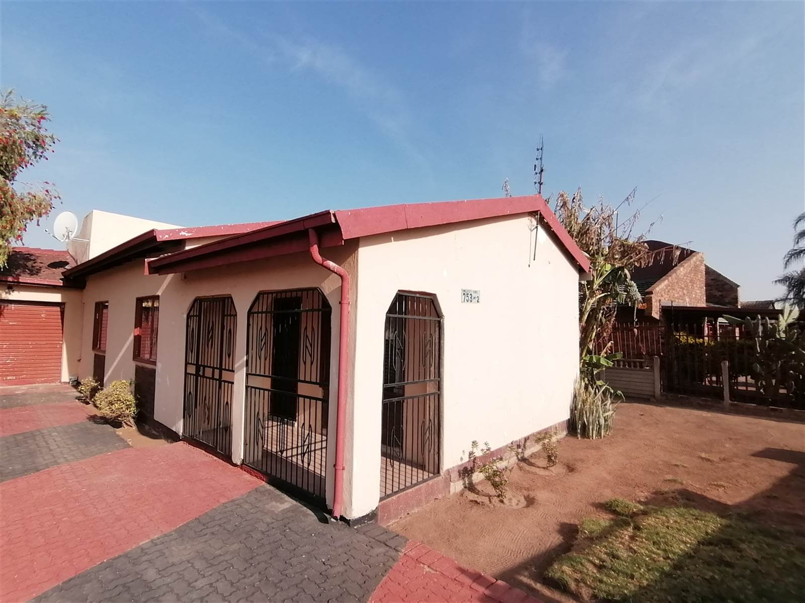 3 Bed House in Mmabatho photo number 7