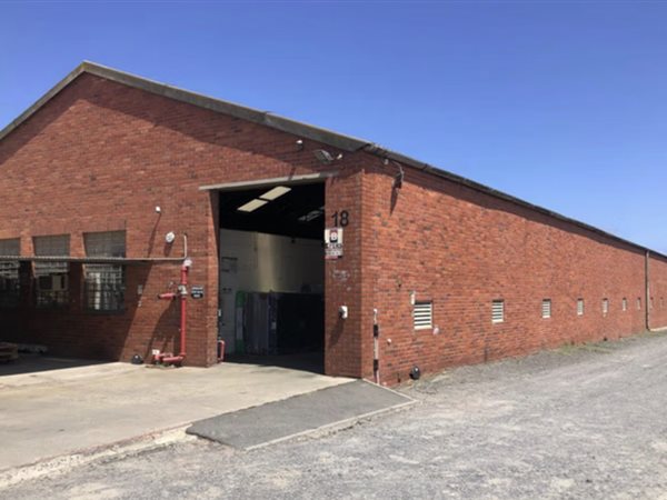 3 968  m² Industrial space