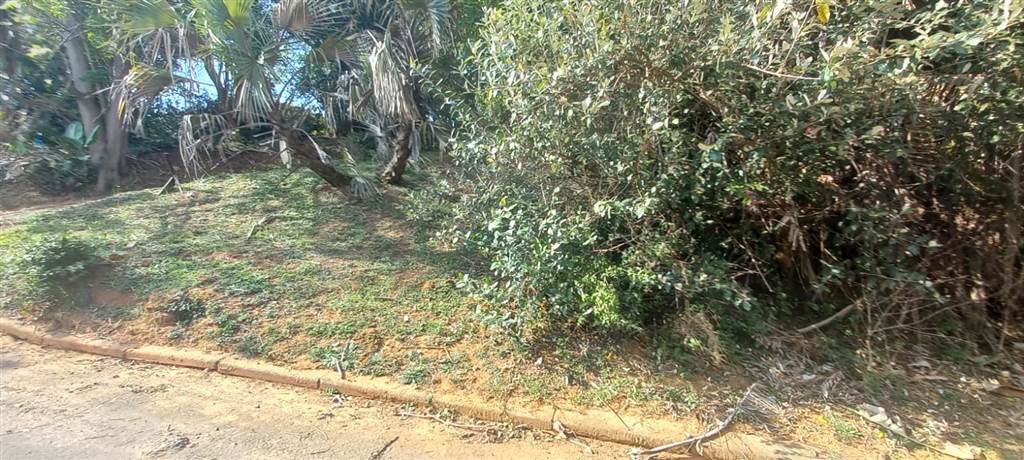 900 m² Land available in Uvongo photo number 11