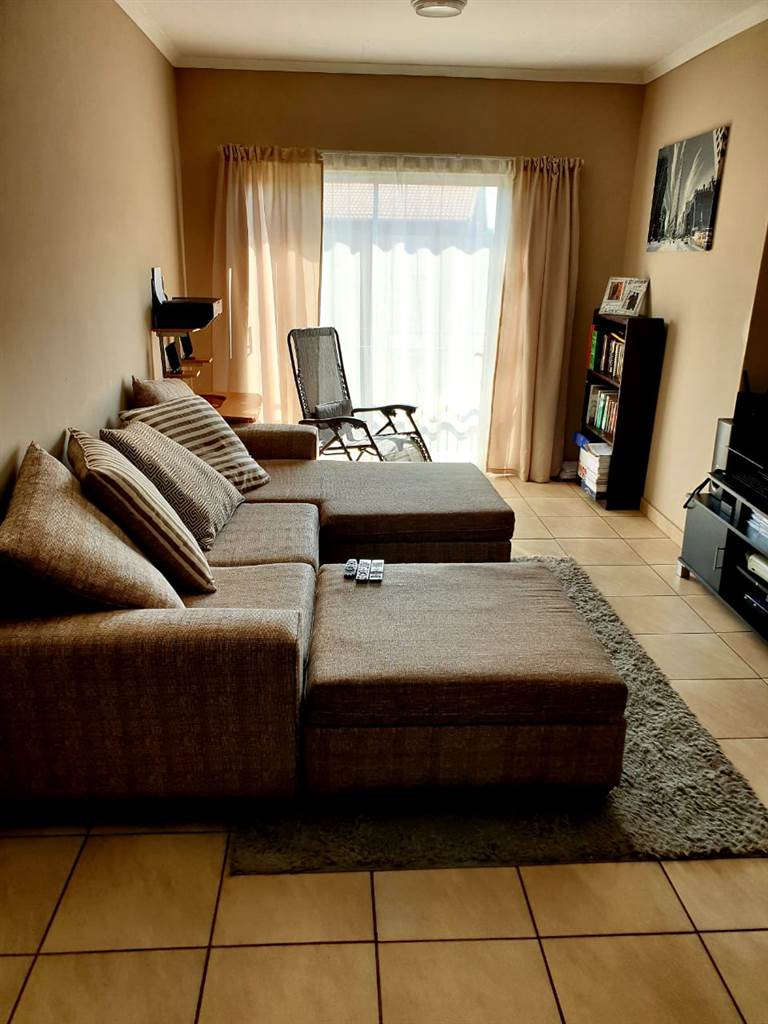 2 Bed Apartment in Annlin photo number 4
