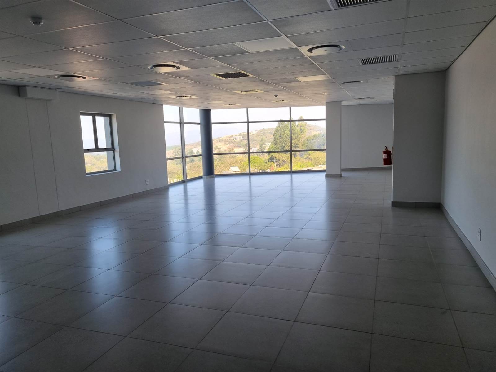 37  m² Office Space in Nelspruit photo number 17