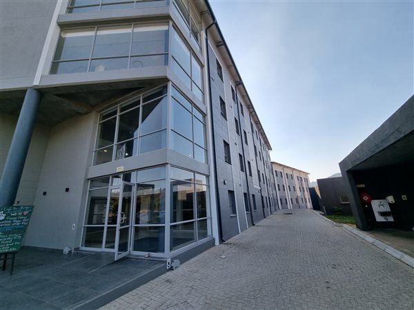 37  m² Office Space in Nelspruit