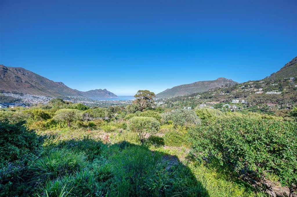 3 Bed Townhouse in Hout Bay and surrounds photo number 7