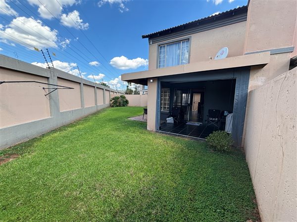 2 Bedroom Duplex 2 Bedroom Duplex