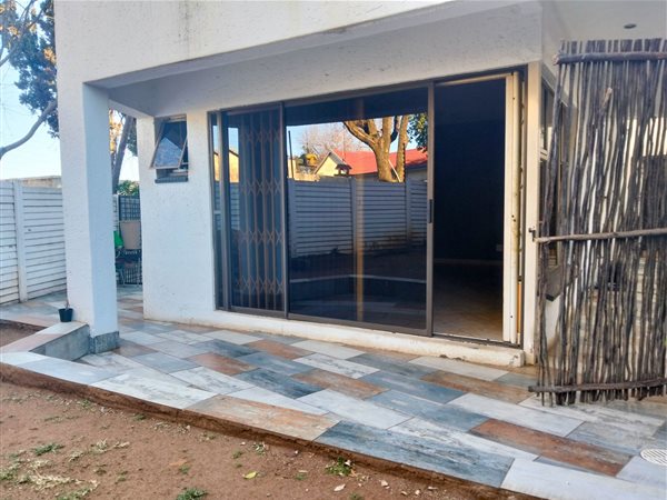 1 Bedroom House 1 Bedroom House
