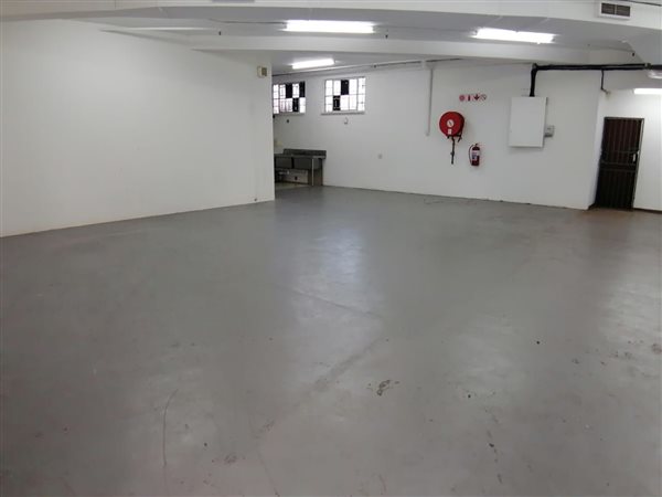139  m² Commercial space