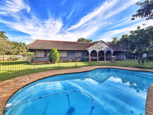 3 Bedroom House 3 Bedroom House