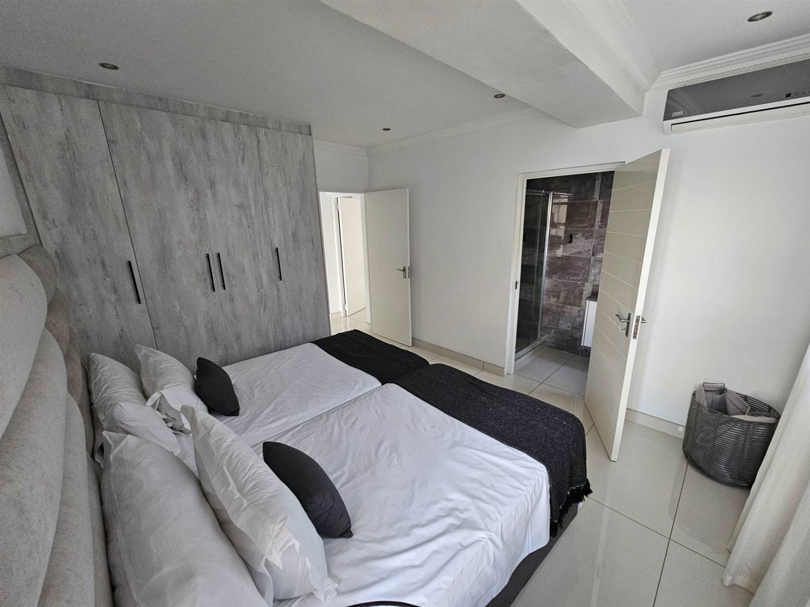 3 Bed Apartment in Umdloti photo number 26
