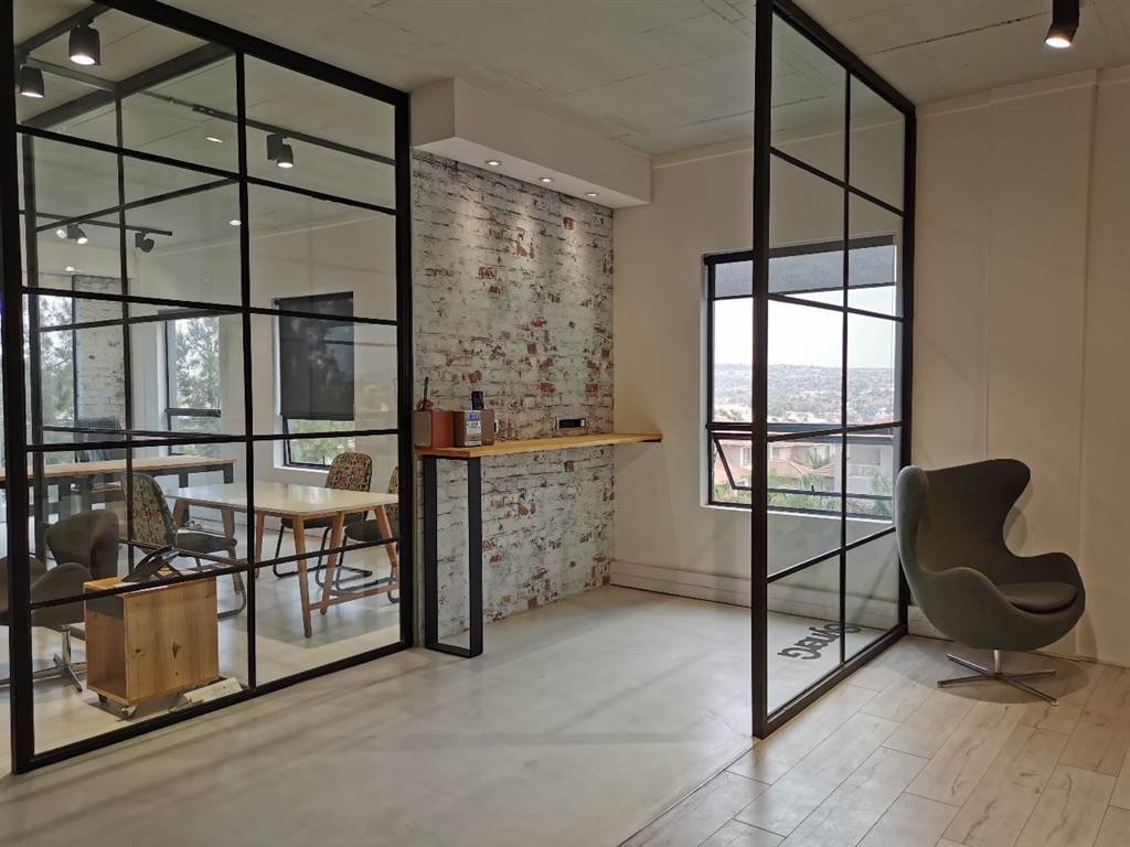 190  m² Office Space in Sunninghill photo number 8