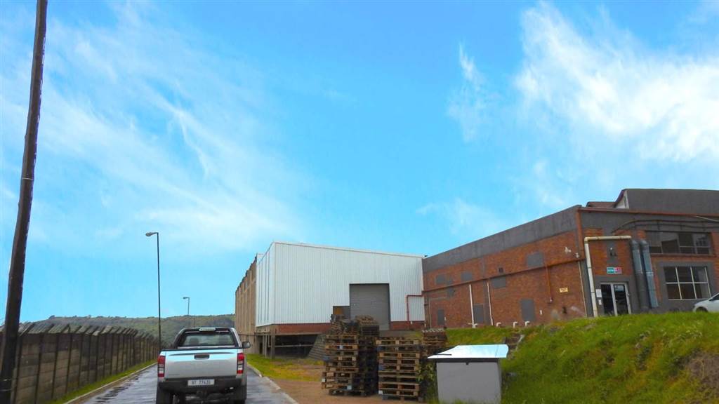 945  m² Industrial space in Hammarsdale photo number 2