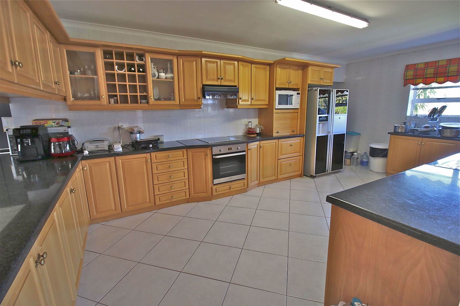 5 Bed House in Plattekloof photo number 3