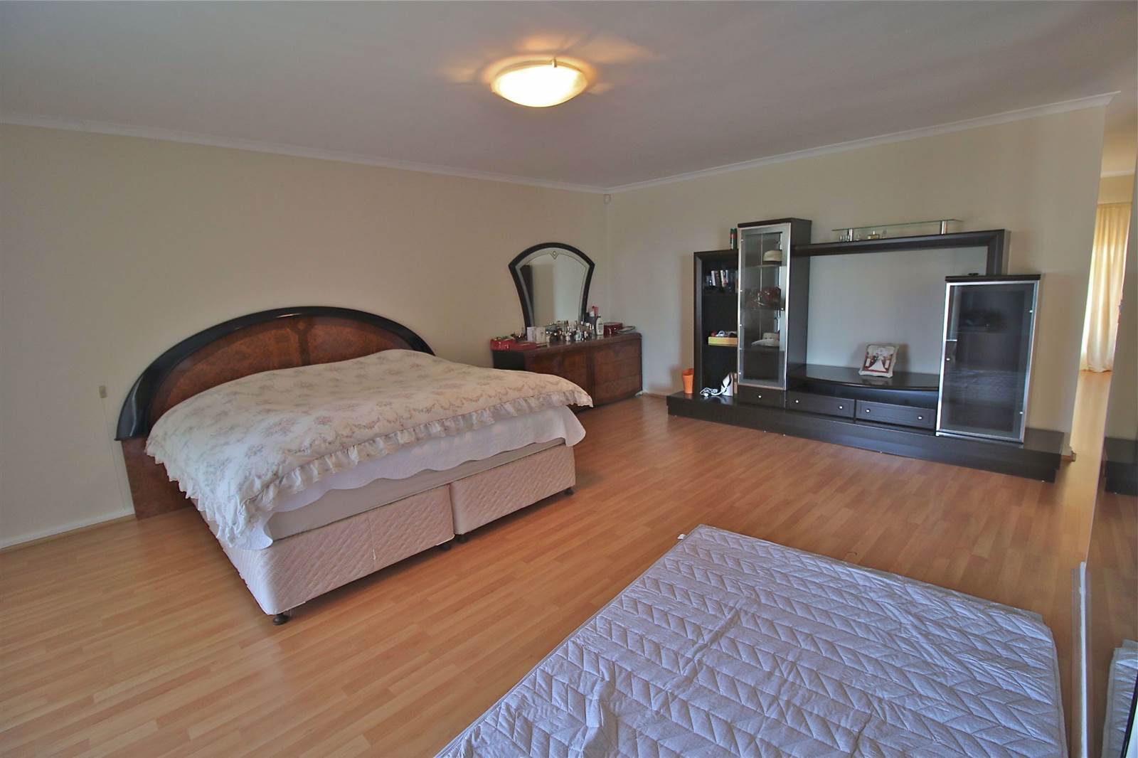 5 Bed House in Plattekloof photo number 14