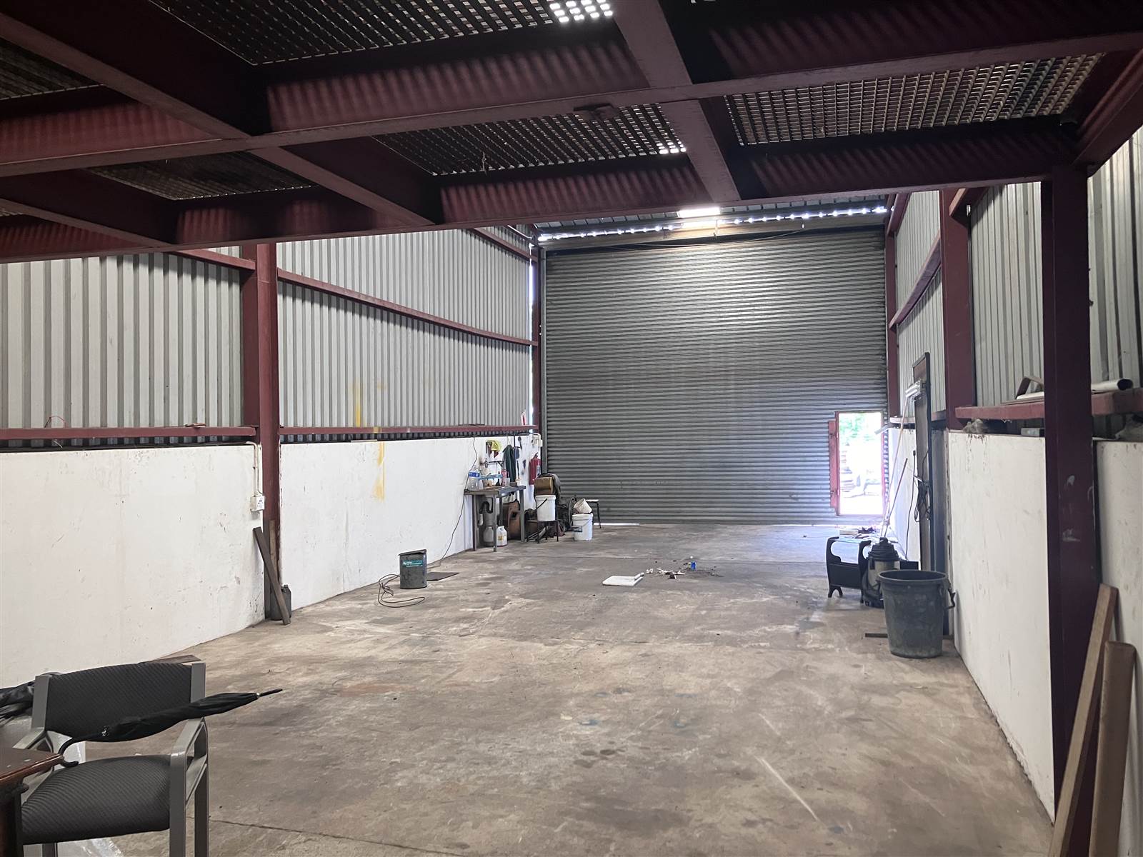 124  m² Industrial space in Illovo Beach photo number 2