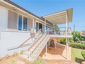 4 Bed House in Groenkloof